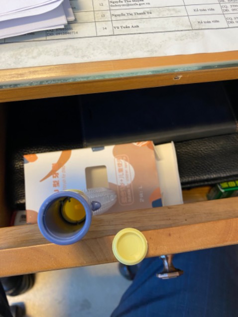 Nhận sản phẩm không phải là bàn chải điện tử như quảng cáo, đề nghị xem lại và mang lại quyền lợi cho khách hàng. Nếu nhầm đề nghị đổi *** Nhận sản phẩm không phải là bàn chải điện tử như quảng cáo, đề nghị xem lại và mang lại quyền lợi cho khách hàng. Nếu nhầm đề nghị đổi ***