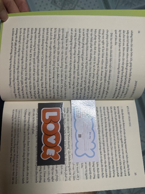 Sánh bọc cẩn thận, chữ in sắc nét rõ ràng