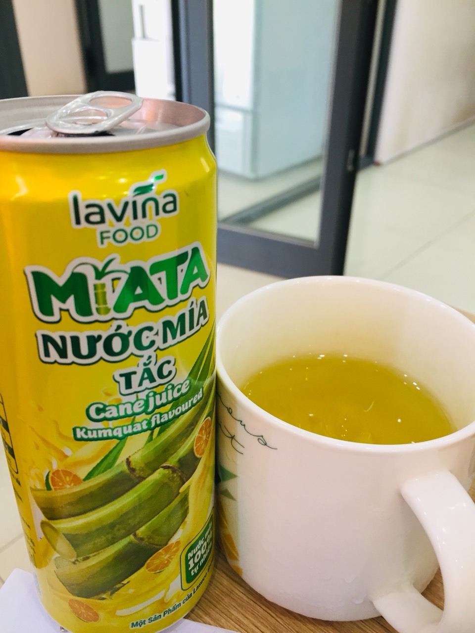 Sản phẩm thơm tự nhiên, đúng vị mía tắc, vừa vệ sinh vừa tiện lợi. Ngon hơn khi dùng với đá lạnh. Đáng thử nha mọi người.