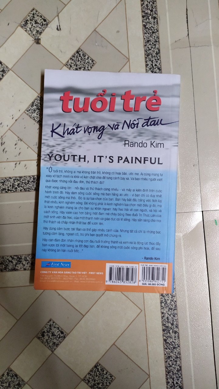 Các bài học kinh nghiệm của tác giả, nên đọc tham khảo. Sách nhỏ, dễ đọc và suy ngẫm. Rất phù hợp với các bạn tuổi đôi mươi...
