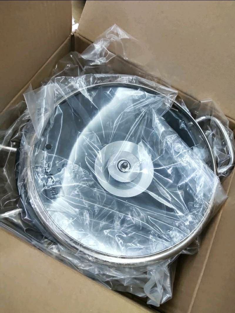 shop đóng gọi, và giao hàng nhanh, có phiếu bảo hàng, nồi nặng và dày lắm