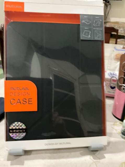 Giao hàng không đúng như đã đặt mua . Đề nghị nhà bán hàng đổi lại . Mất uy tín quá ! Hàng không đúng giá trị số tiền đã thanh toán.