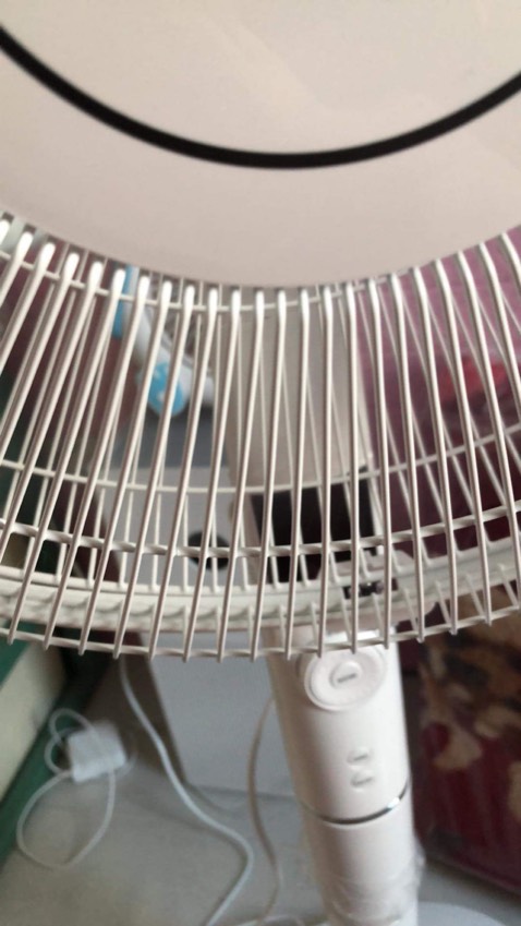 Mình mới mua. Và đã lắp. Nhưng nhận thấy lồng quạt k được khít.chạm vào là rơi lồng quạt. Cần tiki hỗ trợ sản phẩm