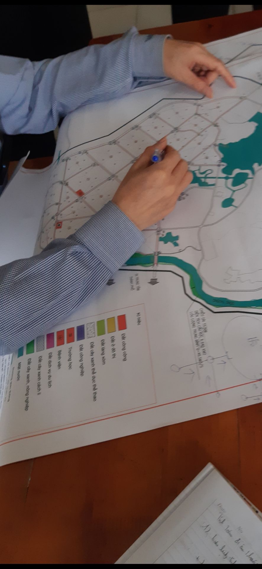 sách rất hay, bổ ích. cháu nhà mình rất thích và học rất chăm