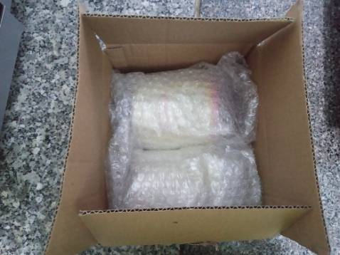 Sản phẩm được đóng gói cẩn thận, không bị móp và bị hư hại.
Vận chuyển nhanh, nhiệt tình.