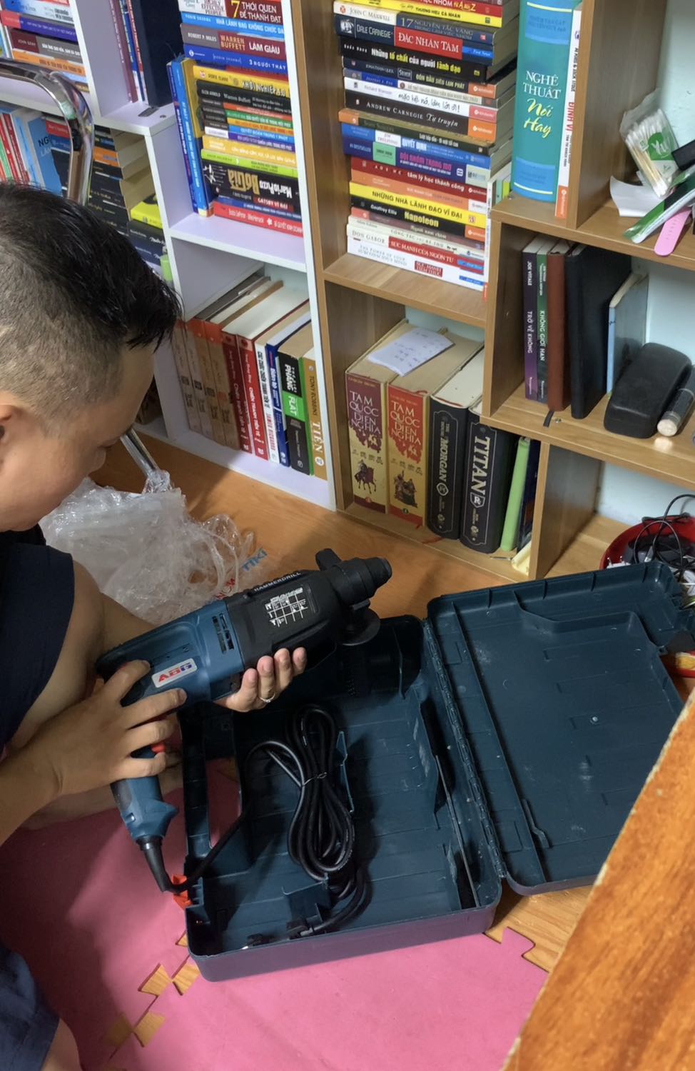 Máy khoẻ, giao hàng nhanh.