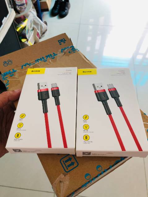 Shop ơi mình mua nhầm cáp sạc, hichic
Có thể cho mình xin đổi lại cáp lightning iPhone được ko Shop, Có liên hệ gấp qua chat mà chưa thấy trả lời,  nếu có thể đổi lại được nhé, mình còn giữ nguyên hộp.
Xin cảm ơn rất nhiều ạ!