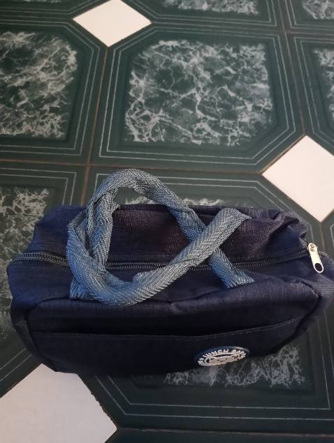 Túi gọn nhẹ.Đẹp.Bền.màu sạch.tiện lợi hợp lý.Sử dụng được nhiều mục đích.