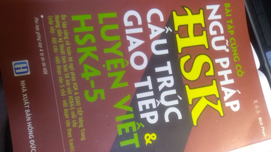 sách đẹp, in rõ, nội đứng để xem thêm