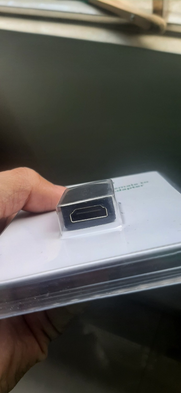 Hàng giao nhanh hơn dự kiến 1 ngày, đúng mẫu trên quảng cáo, chất lượng tốt, đóng gói rất cẩn thận, tôi rất hài lòng, vừa mới thử kết nối dây HDMI vào xong chất lượng rất tốt, nếu cần tôi sẽ mua thêm để xài.