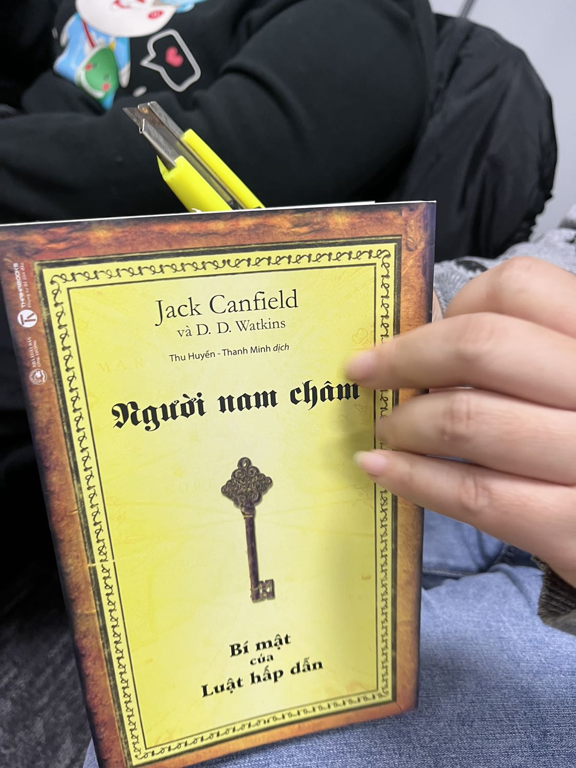 Sách bị dính trang, chất lượng k tốt