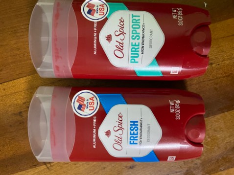 Lăn khử mùi High Endurance rất tuyệt, hương thơm nhẹ nhàng và giữ cho cơ thể thơm tho.