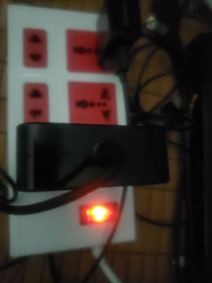 Sản phẩm mua như hình, còn nguyên bao bì sản phẩm, đóng gói tiki chuẩn. Chất lượng sử dụng thì cần một thời gian sử dụng. Tốt