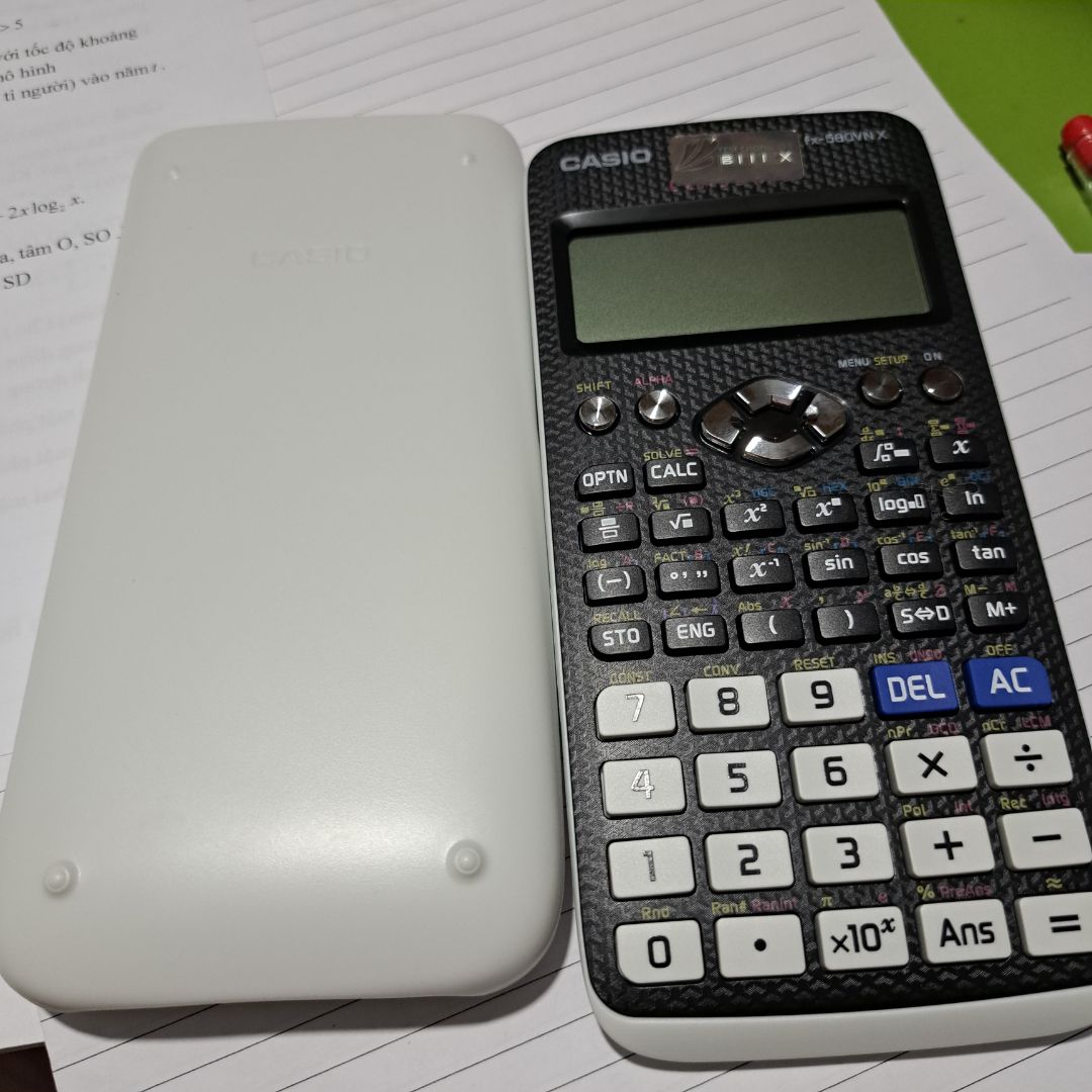 Giao nhanh lắm nè, mình đặt tối qua mà trưa nay giao tới rồi, shop đóng gói cẩn thận và hàng real nha mọi người. Mà giá lại rẻ hơn nhiều so với đa số chỗ khác. Máy mình thì không bị dơ hay gì hết. Ưng quá chừng lun