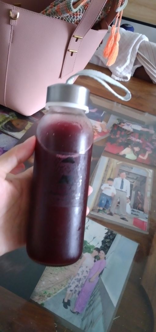 mỗi ngày uống sẽ có đầy đủ chất .dễ uống và thanh lọc cơ thể