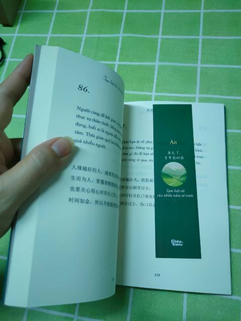 Giao hàng nhanh
Sách đẹp, nhỏ gọn, đóng gói cẩn thận