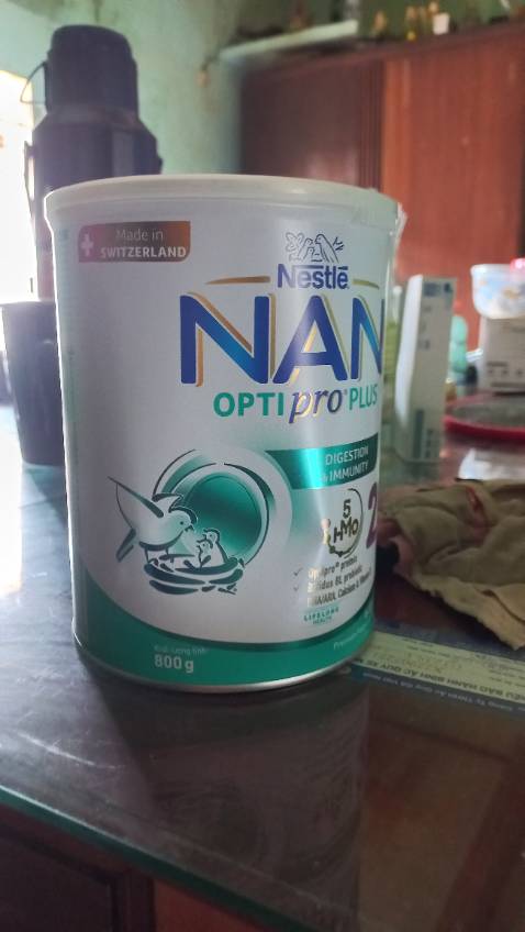 Shop gửi bị móp 1 ***, nên không hài lòng lắm. Mong lần sau shop gói hàng cẩn thận hơn