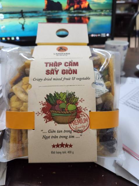 Sản phẩm Langfarm rất ngon. Giòn, thơm mùi đặc trưng của từng loại rau củ. Tôi thường hay mua hàng Langfarm mỗi khi có dịp lên Đà Lạt, nay có Tiki nên sẽ mua bất cứ khi nào cần. Tiki giao hàng nhanh, nhân viên giao hàng vui vẻ.