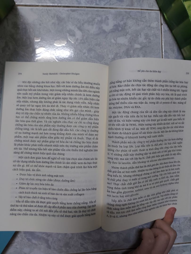 Sách hay. Mình có chụp mục lục cho các bạn tham khảo nha. Sách hay. Mình có chụp mục lục cho các bạn tham khảo nha.
