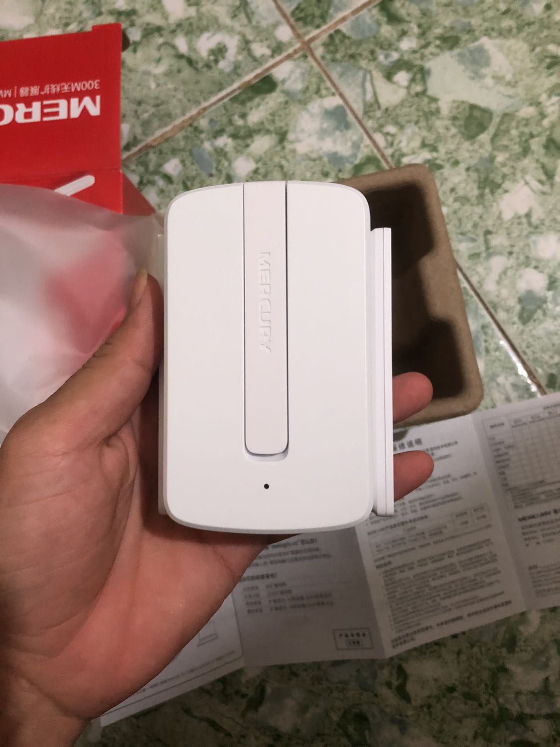 Rất tuyệt vời. Kết nối từ tầng một lên tầng 3 vẫn rất ổn và mượt mà. Cho 5 sao nhé!