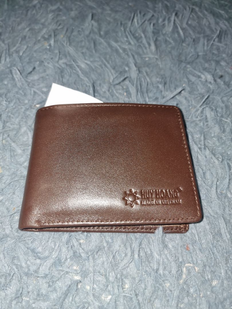 Ví chất lượng tốt, tuy nhiên bên trong không có tiền, kì ghê