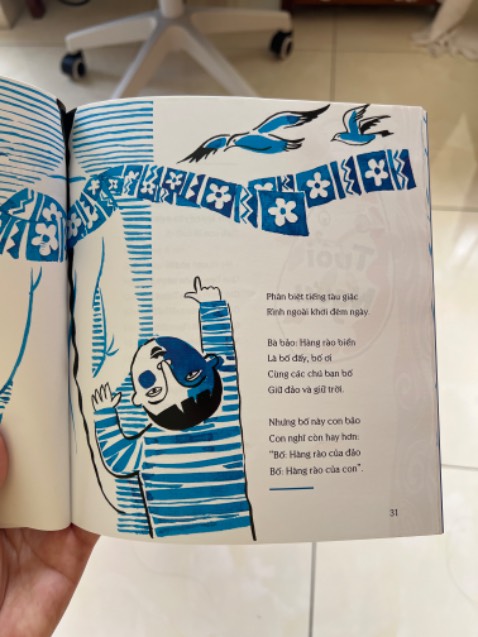 Sách gì đáng yêu chết đi được, người lớn đọc thì thấy healing mà mẹ nào có trẻ con cũng nên mua cho bé đọc nhe. Sách minh hoạ đẹp lắm mà giấy in rất xịn.