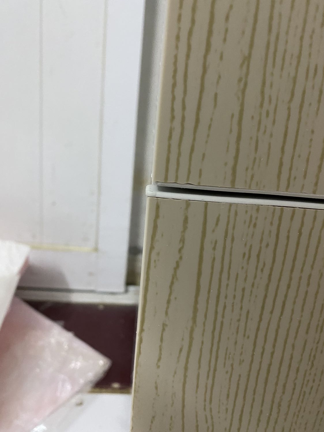 Ai mua sẽ ôm cục tức vào người nhé! Thêm cái nữa Tiki giải quyết cũng cực  kỳ chậm. Tóm lại ai mua sẽ hối hận nhé!