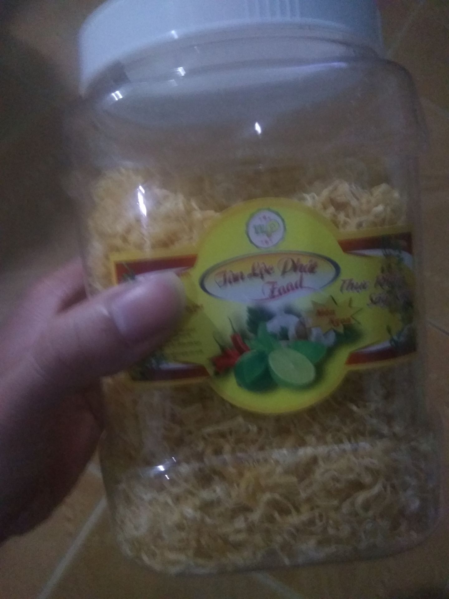 khô gà ngon đậm đà, vị rất vừa ăn thích hợp ăn kèm với cơm trắng, shop giao hàng rất nhanh, nhân viên giao hàng rất nhiệt tình, cảm ơn tiki rất nhiều!