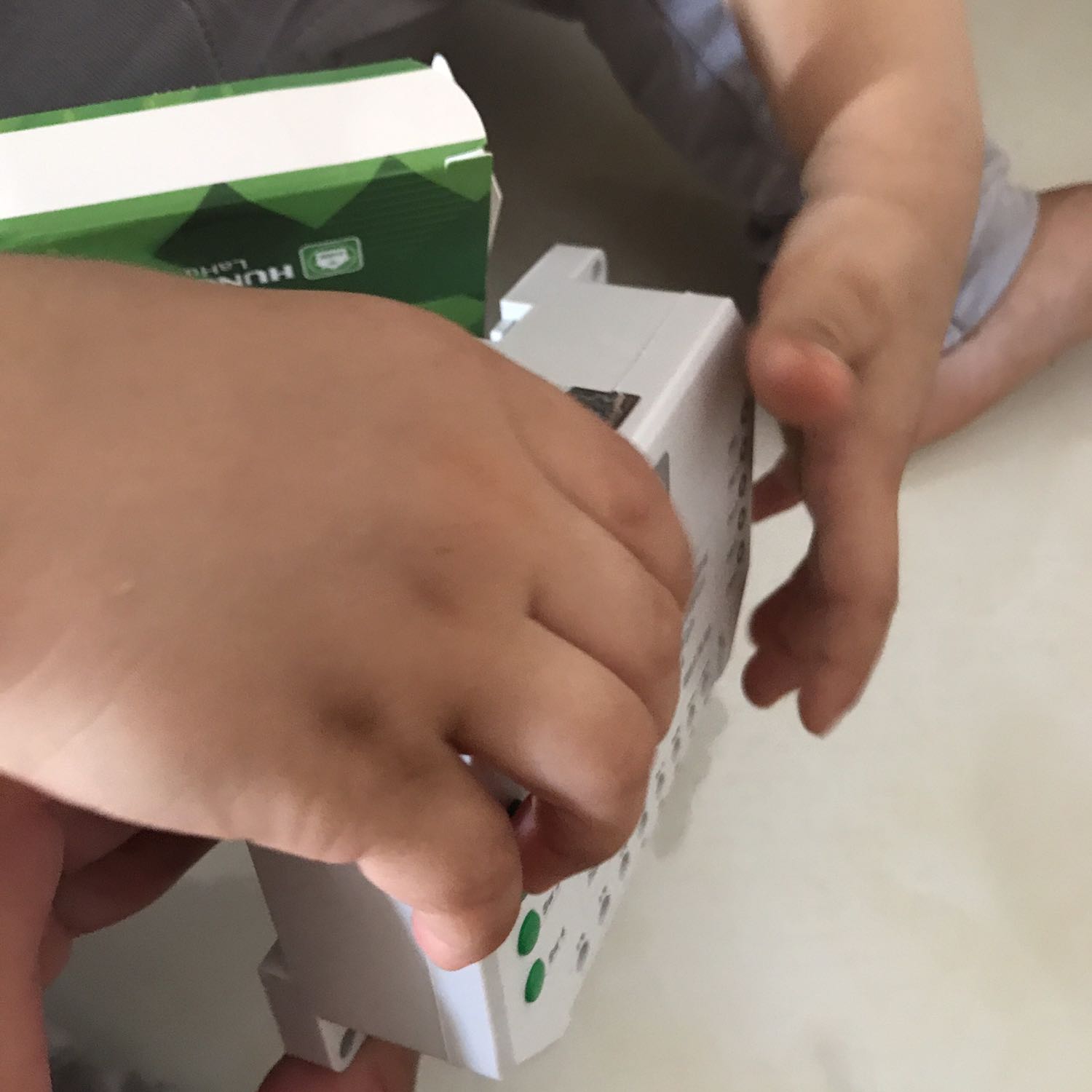 Shop tư vấn nhiệt tình. Cảm ơn shp. Chúc shop ngày càng phát đạt