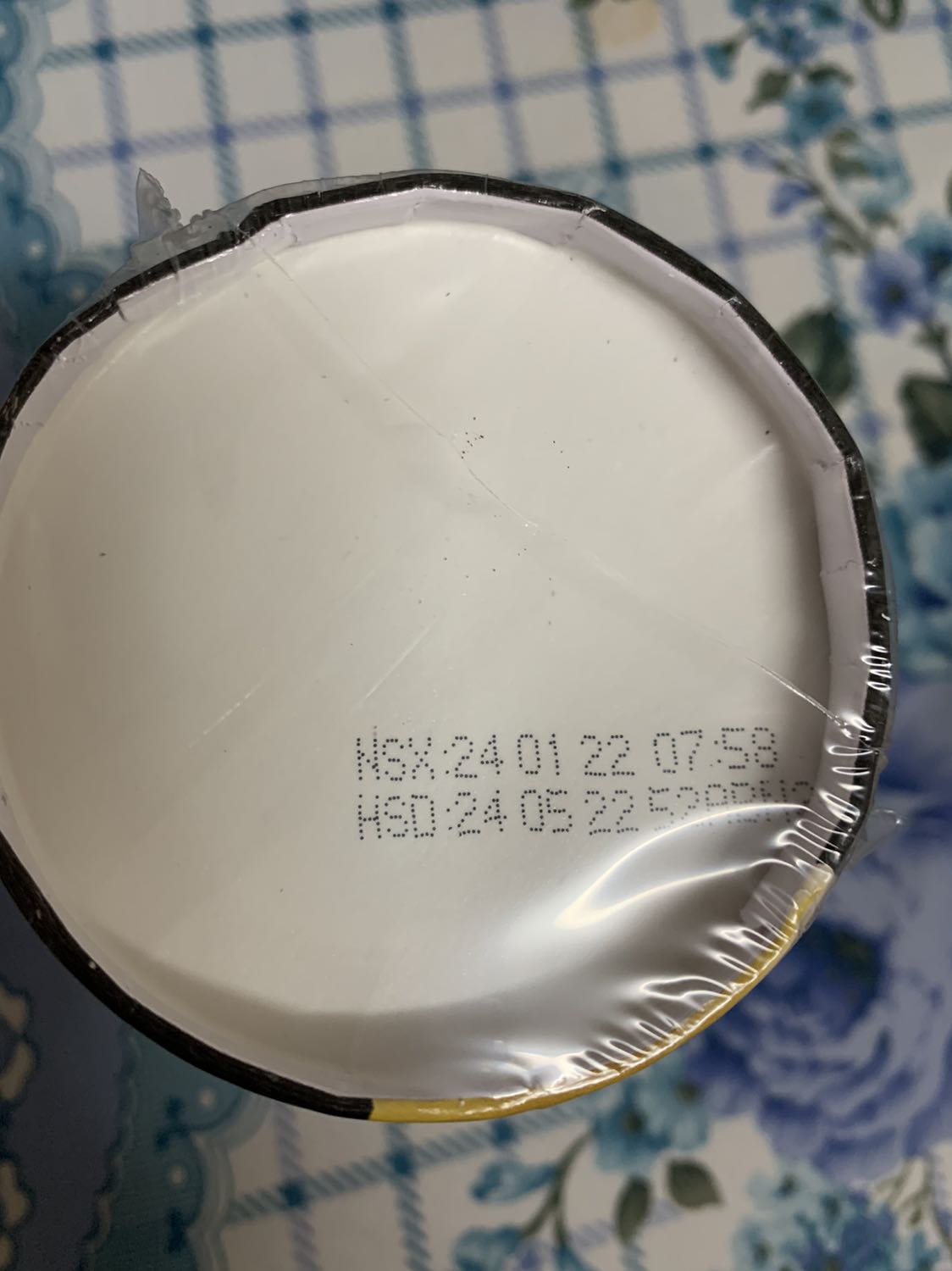 giao chậm , quá tệ ,giao thùng mì 16/4/2022 , đến tháng 4 hết hạn sử dụng giao chậm , quá tệ ,giao thùng mì 16/4/2022 , đến tháng 4 hết hạn sử dụng