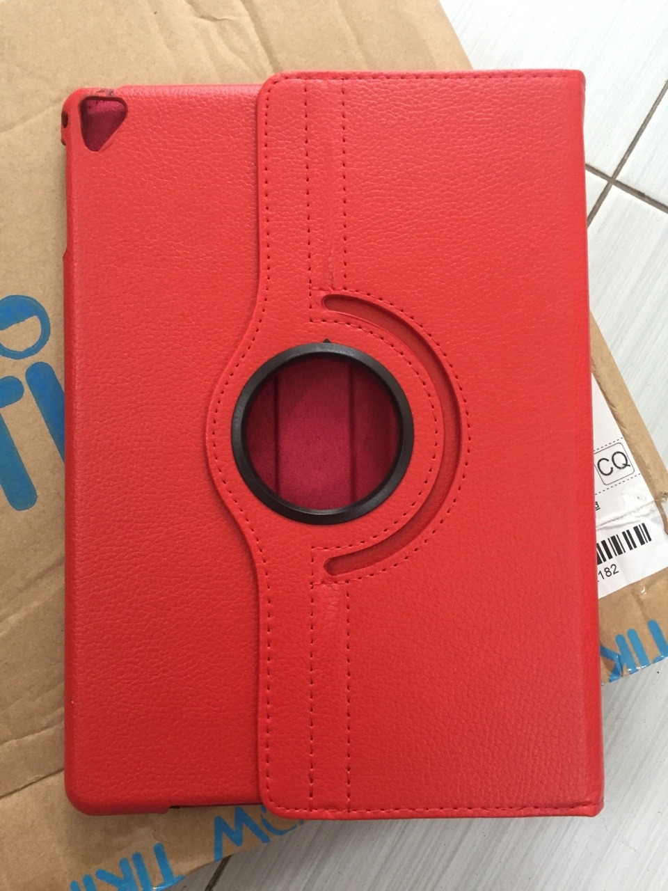 Bao da giao trong vòng 24h kể từ khi đặt. Giao hàng lịch sự, sản phẩm hoàn thiện tốt. Sản phẩm đáng mua trong tầm giá.