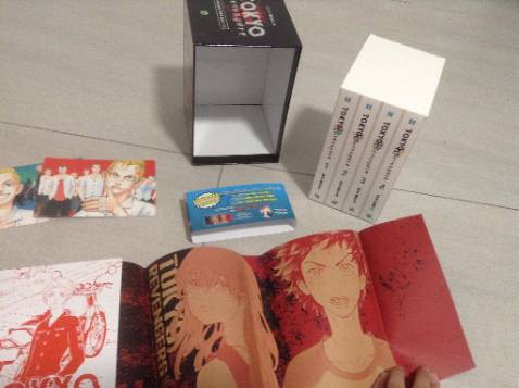 Shipper thân thiện, hộp ko đẹp mắt lắm, shipper có làm rớt hàng nhưng hàng vẫn đóng gói cẩn thận không có hư hại tới thứ gì, nên vẫn 5 sao