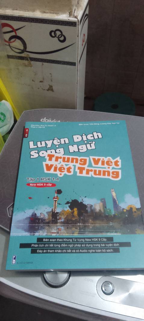 sách đẹp, đóng gói chắc chắn