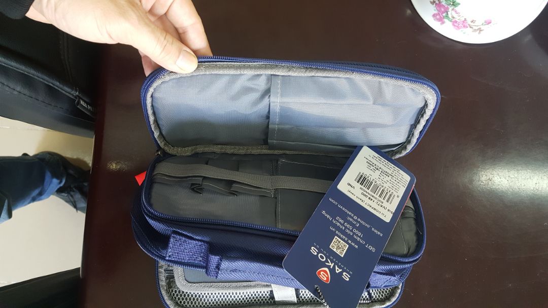 túi đẹp đường may đẹp. rộng rãi đựng dc nhiều đồ túi đẹp đường may đẹp. rộng rãi đựng dc nhiều đồ