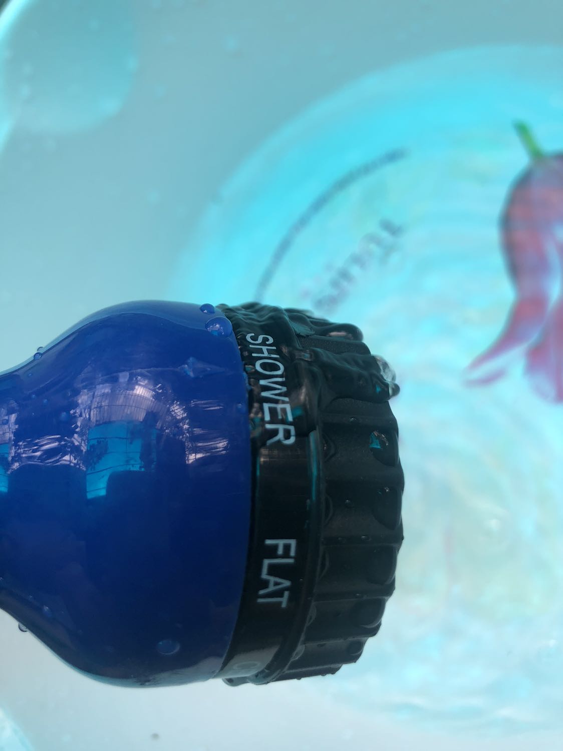 32k ko phải rẻ nh mua về bỏ đi thì lại quá đắt! Các bạn mua trc ko cho m cái đánh giá m mua phải giờ bỏ đi chứ dùng j được !