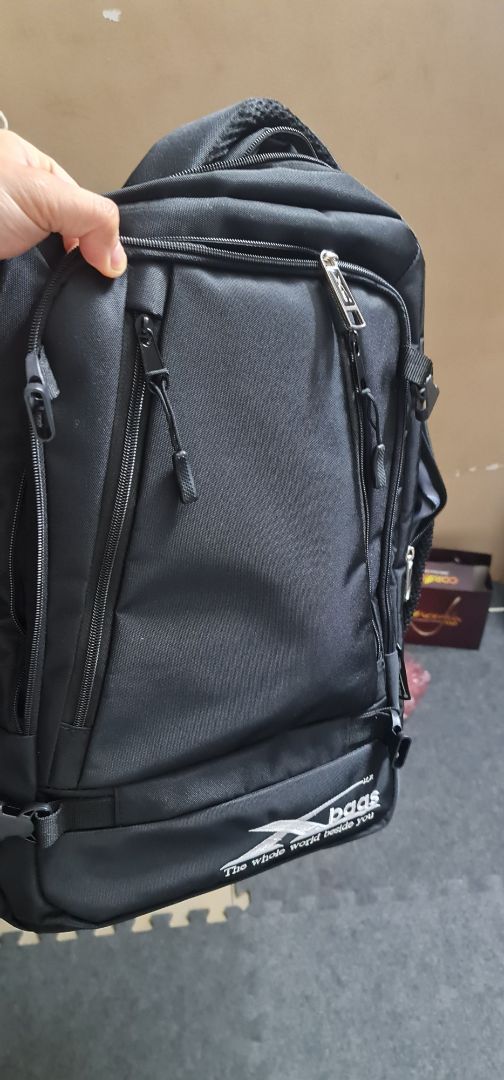 túi khá đẹp so với giá, gia công khá tỷ mỉ. phom dáng gọn, sức chứa khá phù hợp nhu cầu. Vượt kỳ bọng ban đầu.