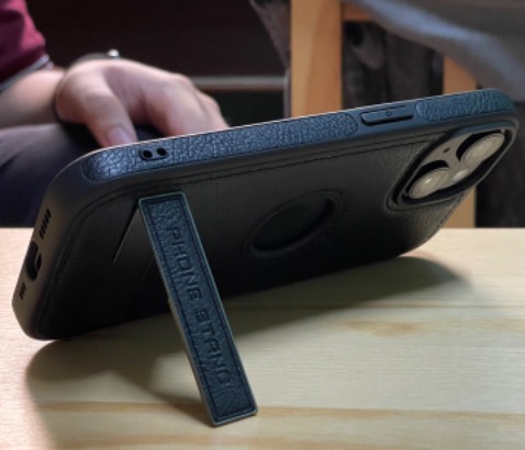 Ốp đẹp, vừa vặn, thêm stand để xem phim/youtube tiện lợi. Shipper chuyên nghiệp thân thiện. Tất cả xứng đáng 5*!