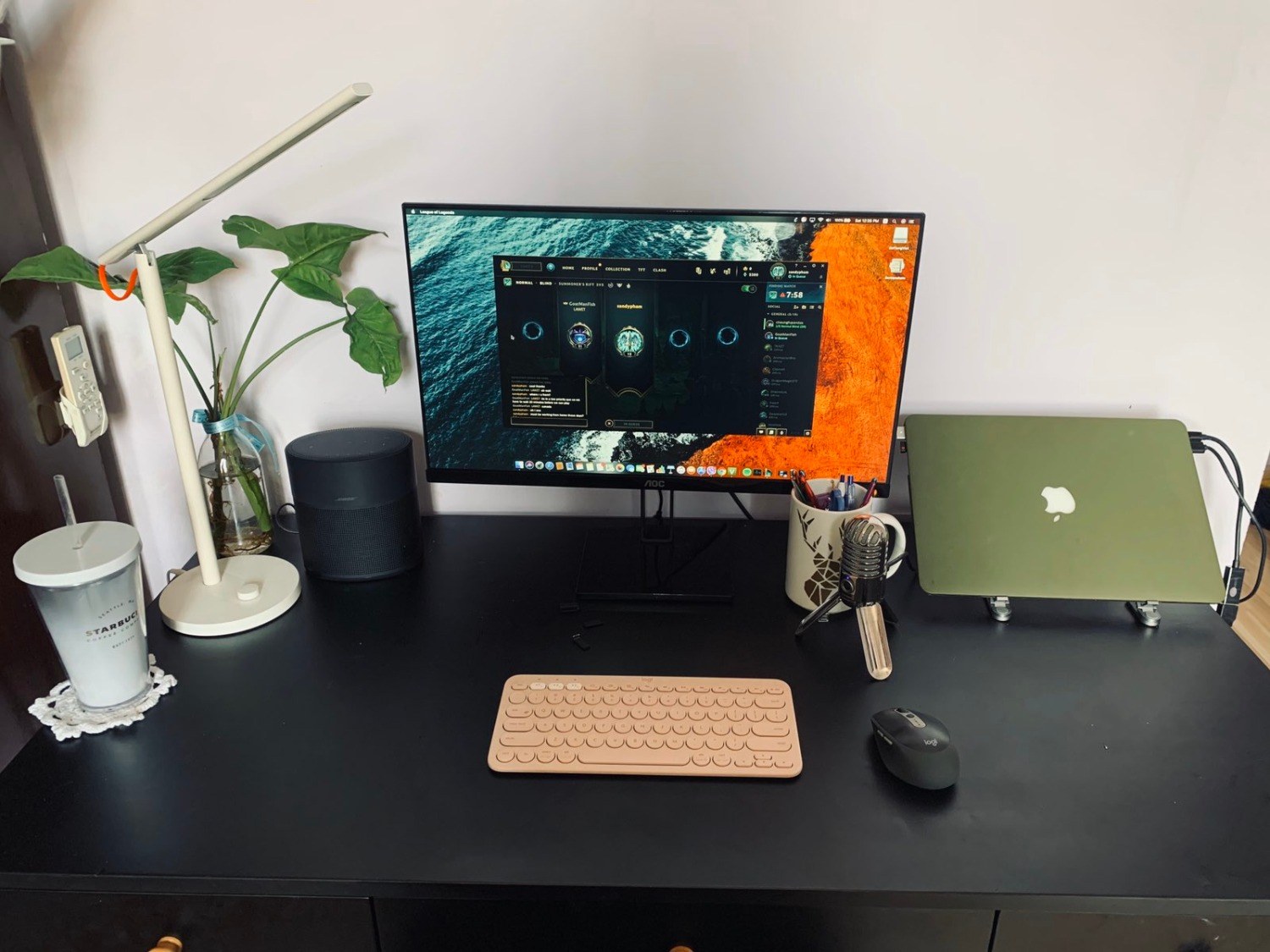 Do là bản EU nên khi setup phải dùng app Yeelight, không dùng chung với MiHome được. MiHome chỉ áp dụng với các sản phẩm Xiaomi cho thị trường Việt Nam. Sau khi setup xong ra lệnh giọng nói tắt bật với Siri không trượt phát nào! Có 2 màu vàng tới trắng thích hợp cho mắt ở nhiều trường hợp sử dụng.