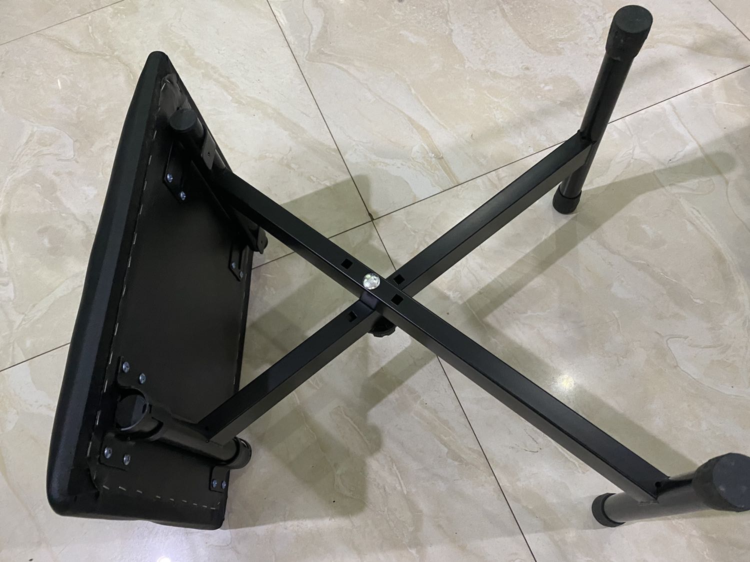 ghế chắc chắn, êm