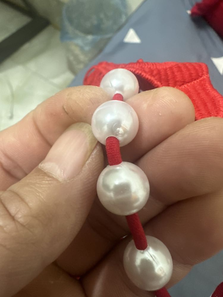 Giao hàng vớ vẩn. Hàng ko giống hình