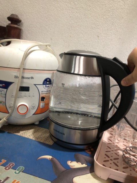 Ấm đẹp quan trọng là tìm dc uy tín để mua vì đẹp nhưng quan trọng phải chính hãng.