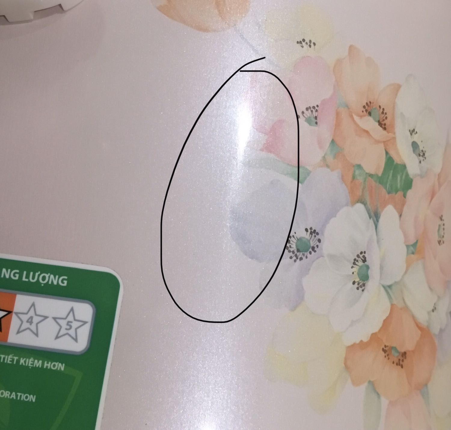 Sản phẩm đẹp nhưng bị móp trong quá trình vận chuyển. Tiki đã thu hồi sản phẩm nhưng quá trình xử lý lâu không biết khi nào Tiki mới giao lại sản phẩm khác