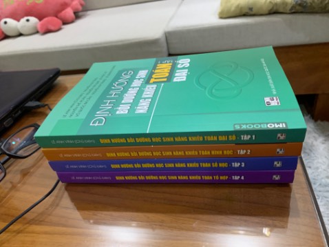 Đóng gói cẩn thận, giao hàng khá nhanh, sách mới, đẹp. Mọi người nên mua.