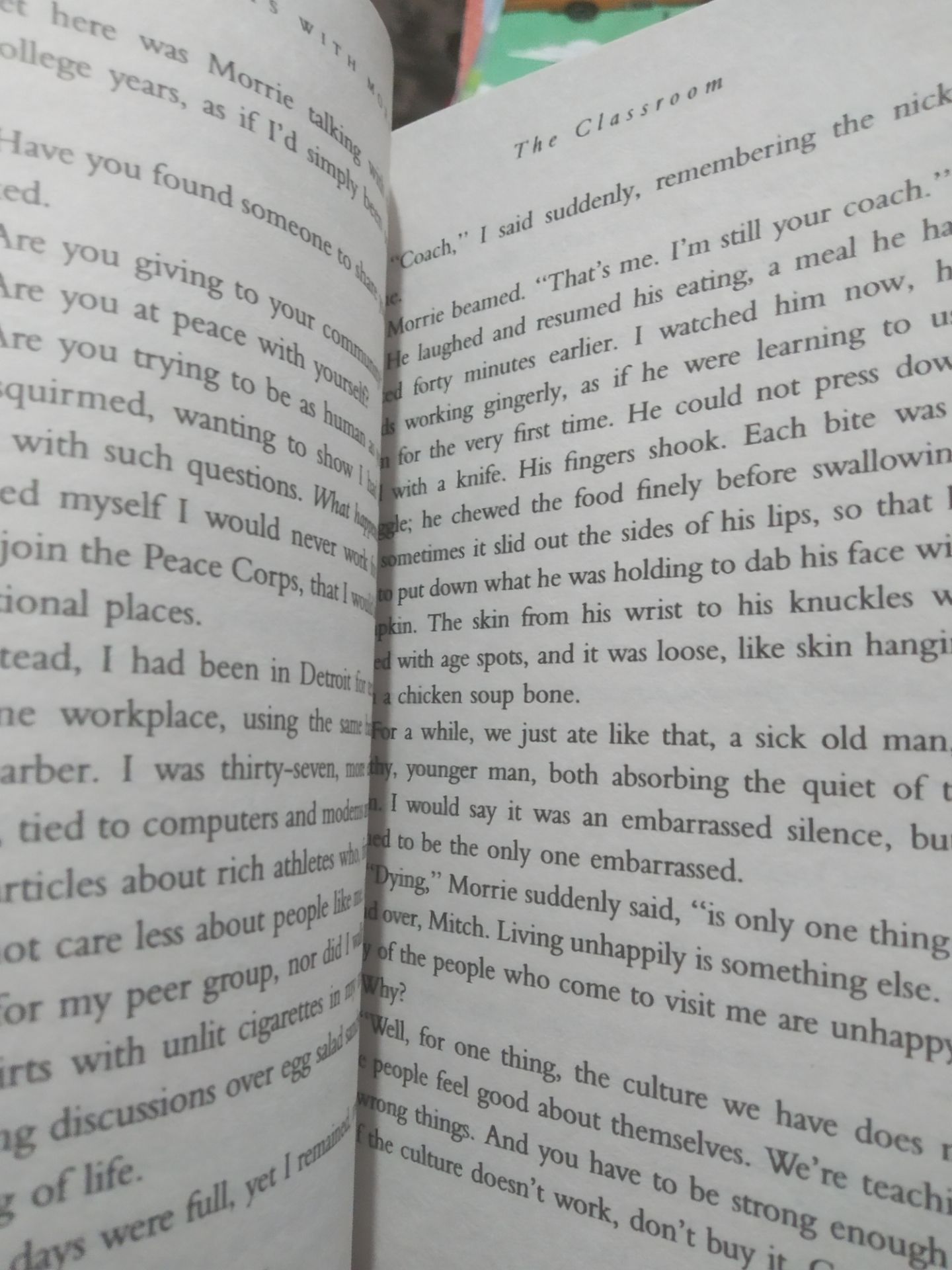 Sách bao bọc kĩ nhưng mà vẫn bị trầy. Chữ rõ ràng dễ đọc thêm vào đó sách cũng nhỏ nhắn xinh xắn nên rất ổn áp ạ. Sách bao bọc kĩ nhưng mà vẫn bị trầy. Chữ rõ ràng dễ đọc thêm vào đó sách cũng nhỏ nhắn xinh xắn nên rất ổn áp ạ.
