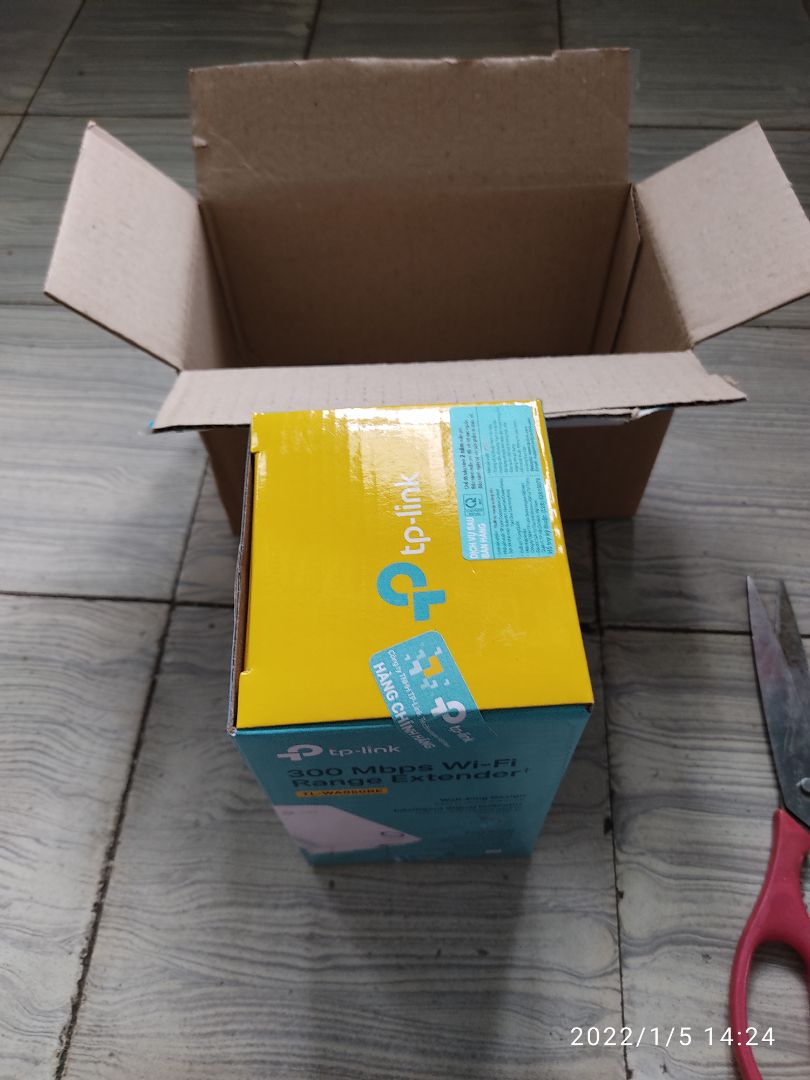 Thiết bị mở rộng sóng wifi, nếu cài đặt theo hướng dẫn như quảng cáo thì tầm 30' là xong, còn cài đặt theo catalogue thì kẻ mù công nghệ như túi là bó tay ! Chỉ cần nhìn hình ảnh gửi kèm là biết sản phẩm như thế nào rồi !?