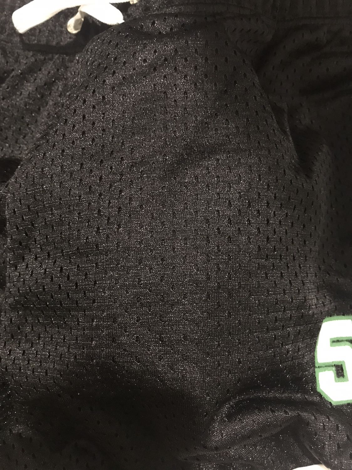 Quảng cáo 2 lớp. Không lớp nào che được. Mặc như không mặc. Tôi muốn trả sản phẩm và hoàn tiền.
Mô tả sản phẩm ***, không thực tế!