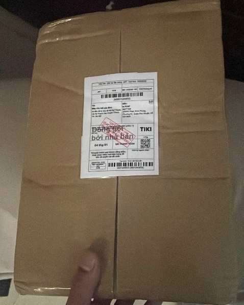 mô tả là combo 3 món gồm muối rửa, viên rửa + nc làm bóng nhưng giao hàng chỉ có hộp viên rửa - mọi người đừng mua ở shop này nhé - làm ăn ***