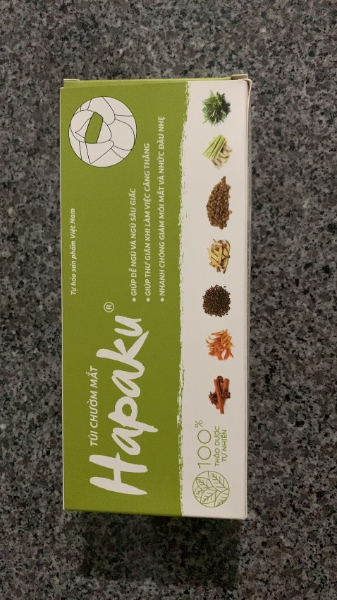 Đóng gói cẩn thận, giao hàng đúng ngày, mùi hương nhẹ nhành mang lại cảm giác thoải mái. Túi chườm dễ dùng, tiện lợi, giữ nhiệt tốt.