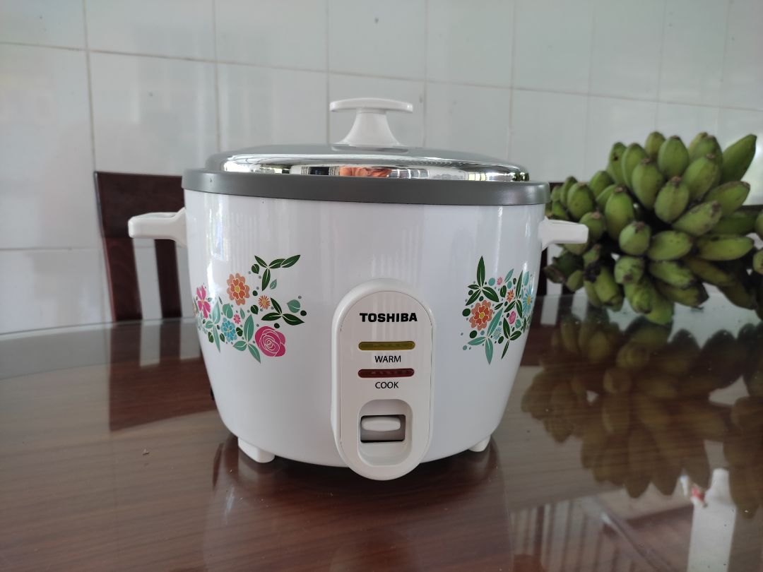 Nồi cơm đẹp, vỏ dày nặng, chất luợng cao. Ship nhanh gọn lẹ 🙆