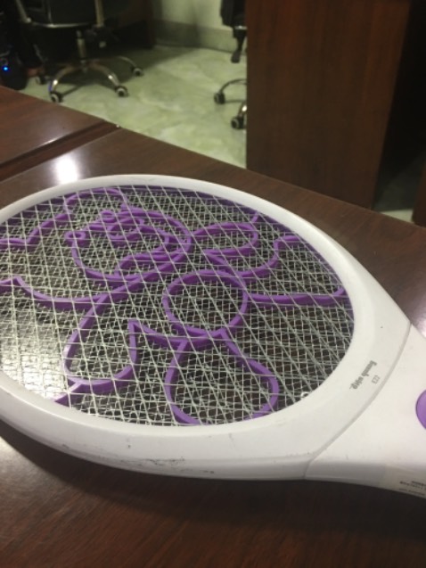 Bếp làm nóng nhanh, xài tốt, tuy nhiên hơi ồn, với khi cắm điện khởi động không đc em, tôi cũng đang dùng 1 bếp khác cũng lock@lock nhưng rất êm, chỉ kêu1  tiếng bíp